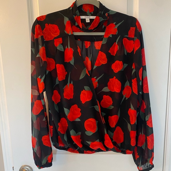 Guess Blouse- small - Picture 1 of 2